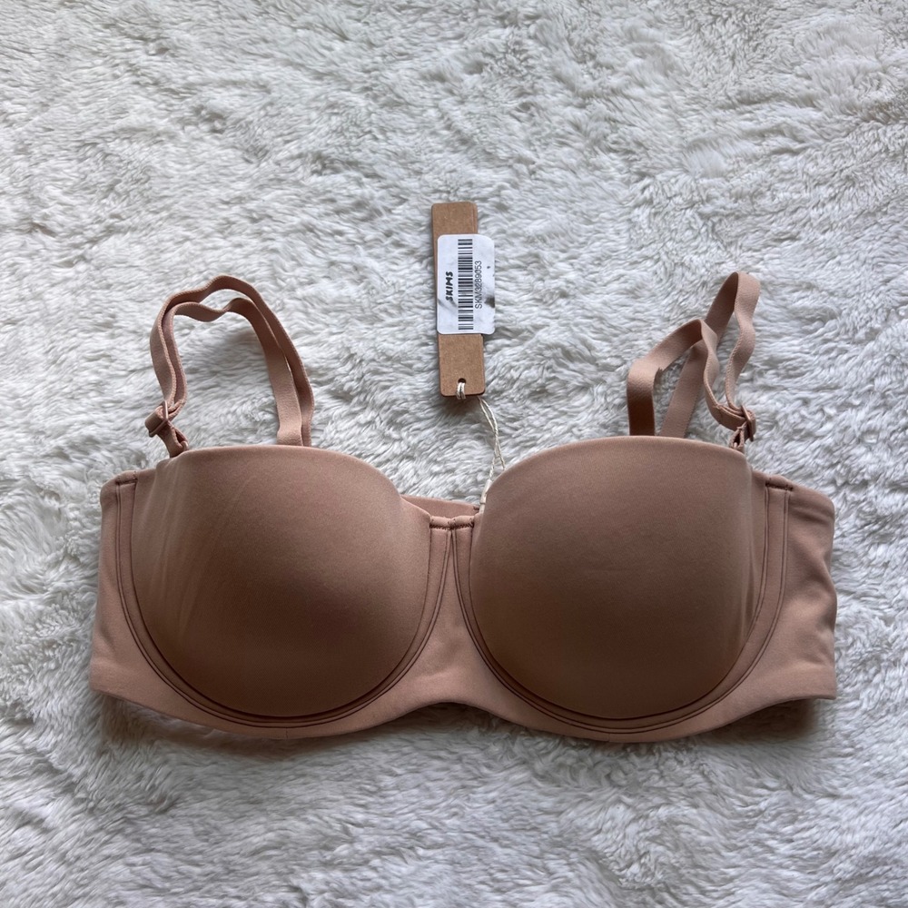 SKIMS Womens Fits Everybody Strapless Bra Clay Tan Nude BA-BAN-9055 Size 34A NWT